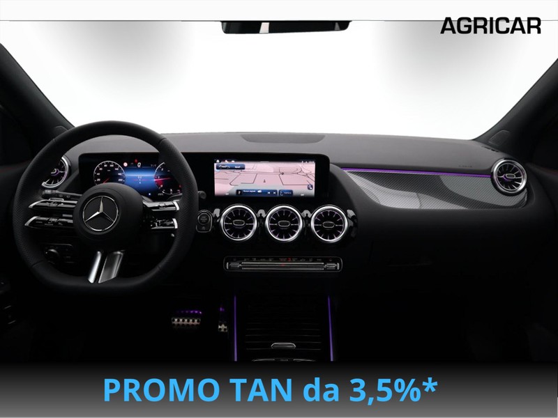 13 - Mercedes GLA 200 d amg line premium 4matic 8g-dct