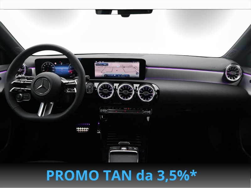13 - Mercedes Classe A 180 amg line premium 7g-dct