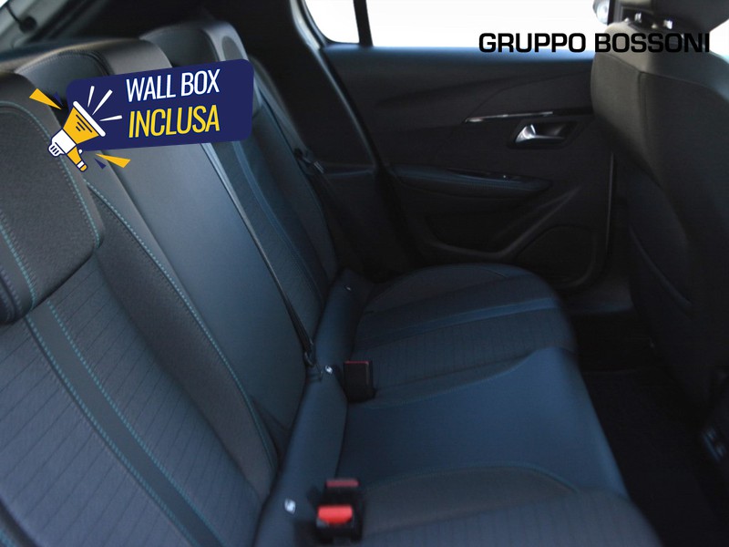7 - Peugeot e-208 5 porte 100kw allure pack