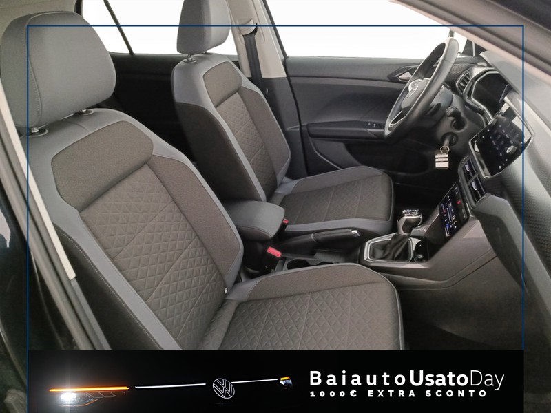 19 - Volkswagen T-Cross 1.0 tsi 110cv advanced dsg