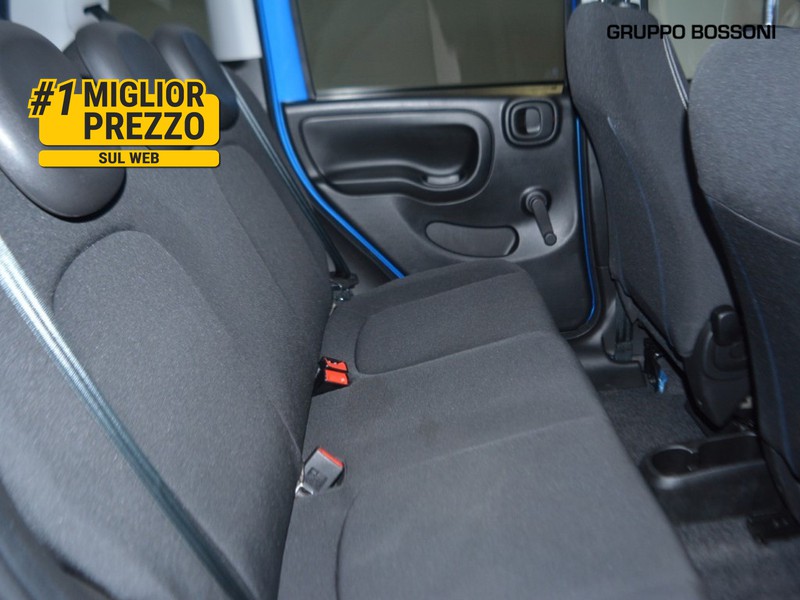 7 - Fiat Panda cross 1.0 firefly hybrid 70cv s&s 5p.ti