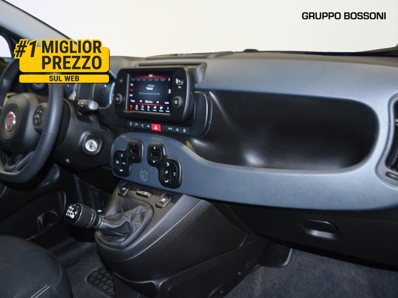 7 - Fiat Panda cross 1.0 firefly hybrid 70cv s&s 5p.ti