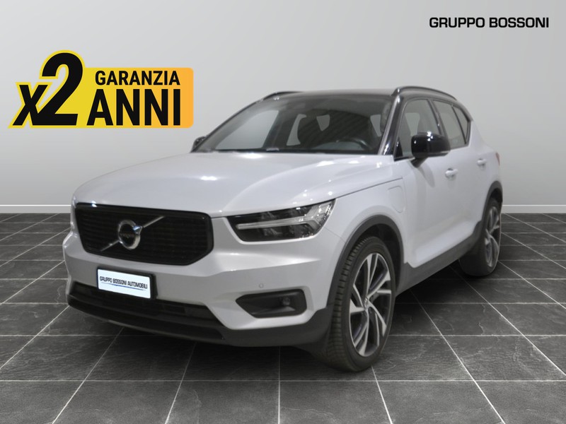 1 - Volvo XC40 1.5 t4 recharge plug-in-hybrid r-design geartronic my21