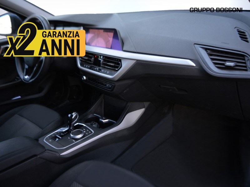 7 - BMW Serie 1 5 porte 116d scr business advantage dct