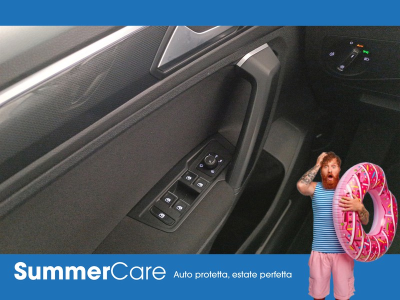 13 - Volkswagen Tiguan 2.0 tdi scr 150cv life dsg