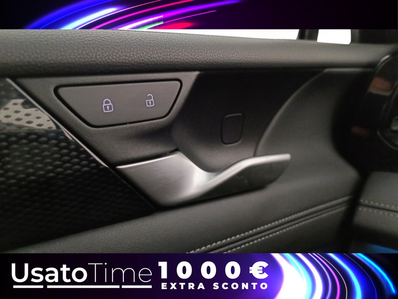 19 - Volkswagen Tiguan 2.0 tdi scr 150cv life dsg