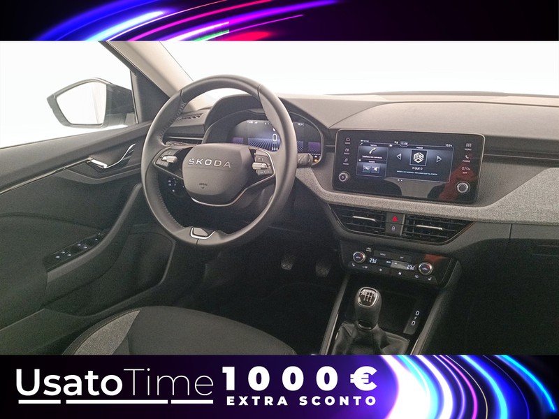 7 - Skoda Kamiq 1.0 tsi 115cv black dots