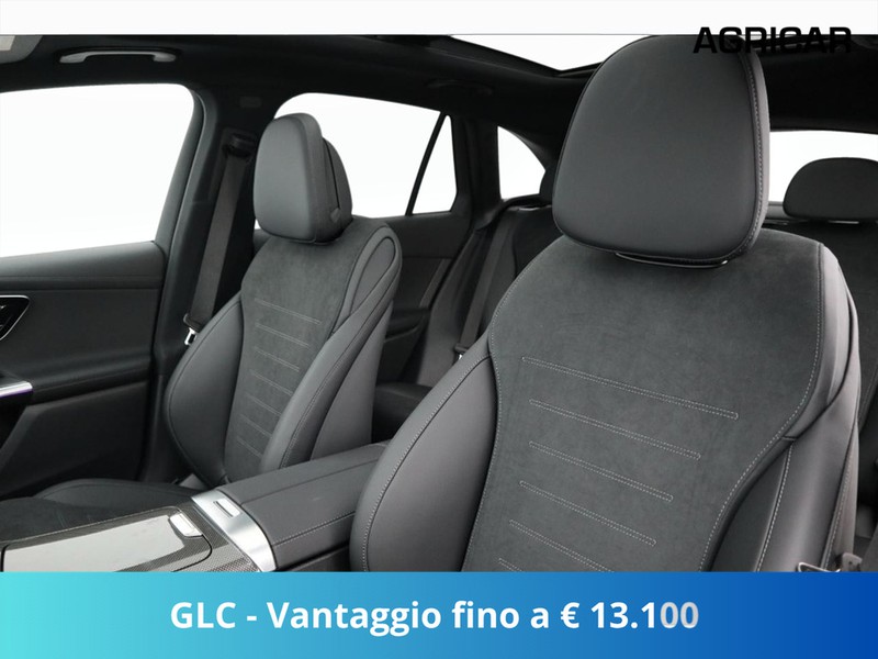 7 - Mercedes GLC suv 300 amg line premium 4matic 9g-tronic