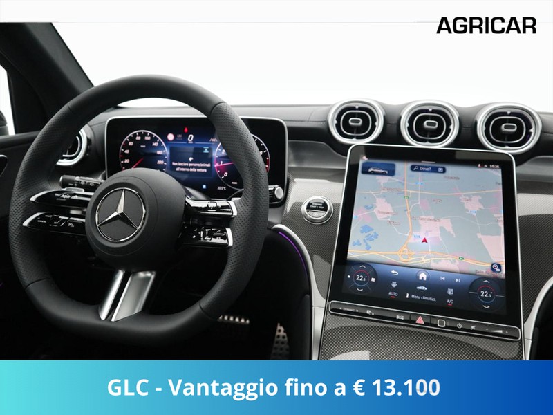 13 - Mercedes GLC suv 300 amg line premium 4matic 9g-tronic