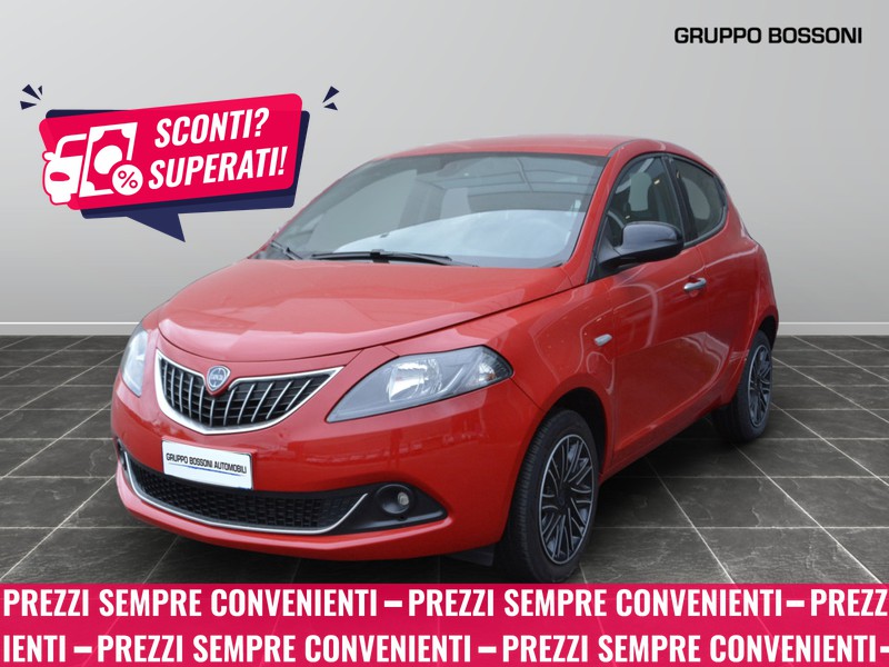 1 - Lancia Ypsilon 5 porte 1.0 firefly hybrid 70cv gold s&s