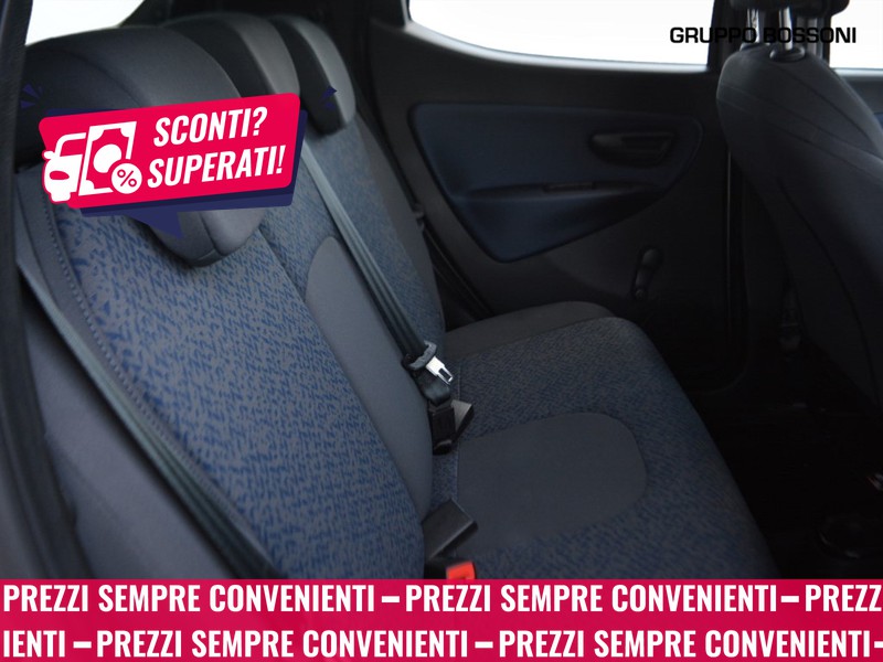 7 - Lancia Ypsilon 1.0 firefly hybrid 70cv silver s&s 5p.ti