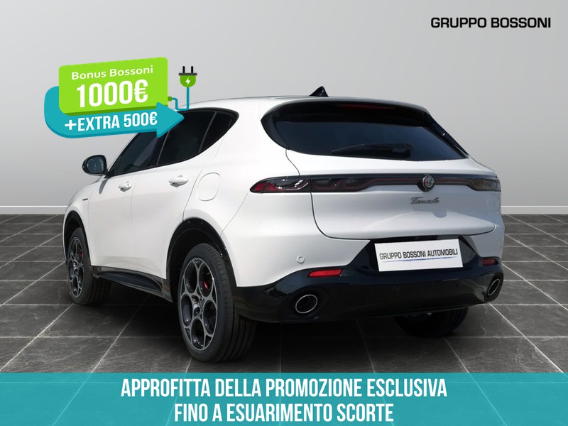 7 - Alfa Romeo Tonale 1.3 plug in hybrid 280cv veloce q4 at6