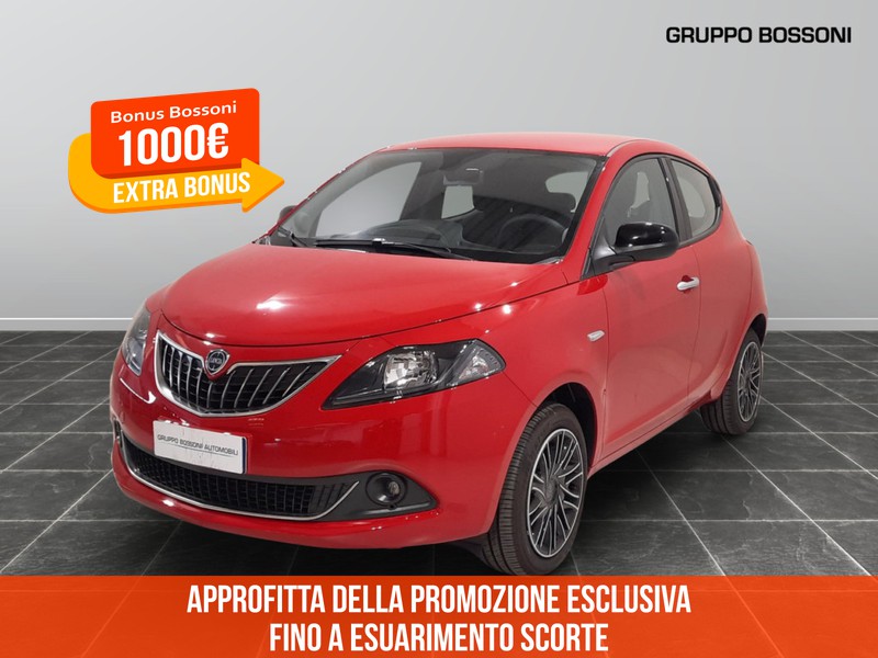1 - Lancia Ypsilon 1.0 firefly hybrid 70cv gold s&s