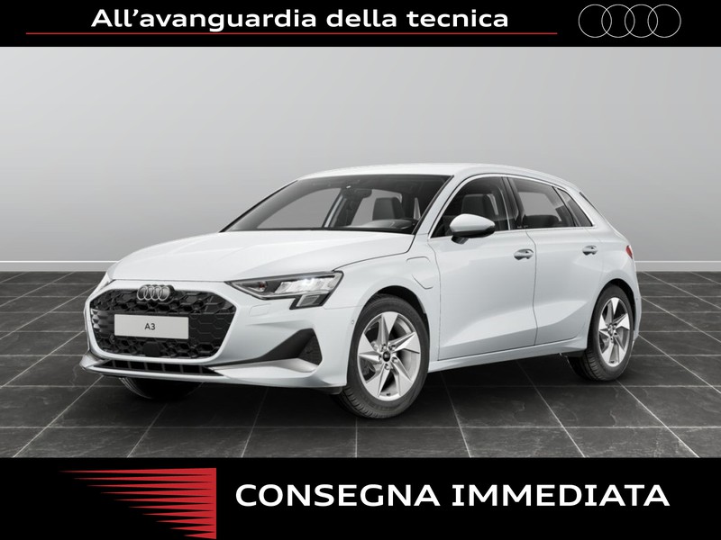 1 - Audi A3 sportback 1.5 tfsi e 204cv business advanced s tronic