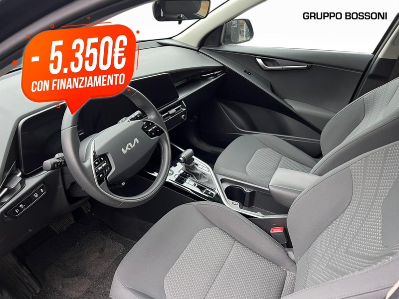 7 - Kia Niro 1.6 gdi hybrid 129cv business dct6