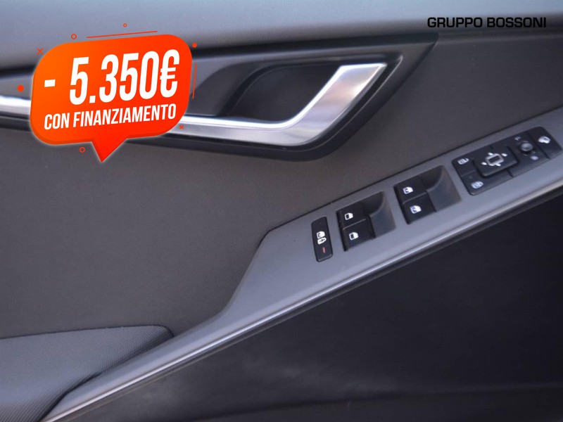 13 - Kia Niro 1.6 gdi hybrid 129cv evolution dct6
