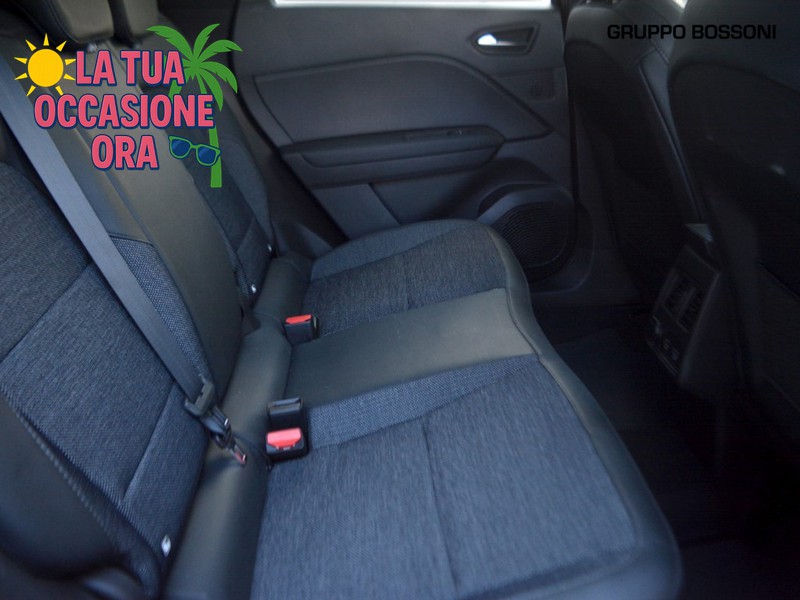 7 - Renault Captur 1.6 e-tech full hybrid rive gauche auto 145cv