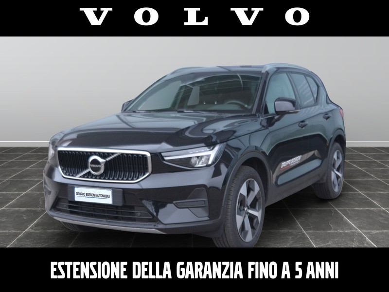 1 - Volvo XC40 2.0 b3 core automatico