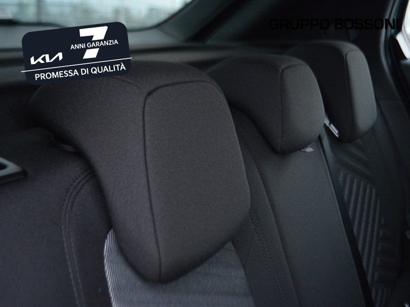 7 - Fiat 600 1.2 hybrid 145cv icon edct