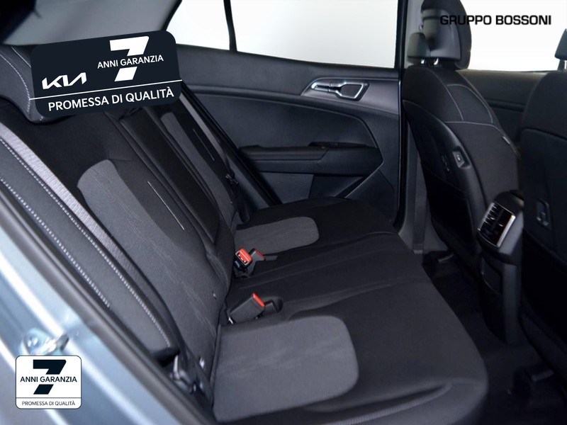 7 - Kia Sportage 1.6 t-gdi hev style at6