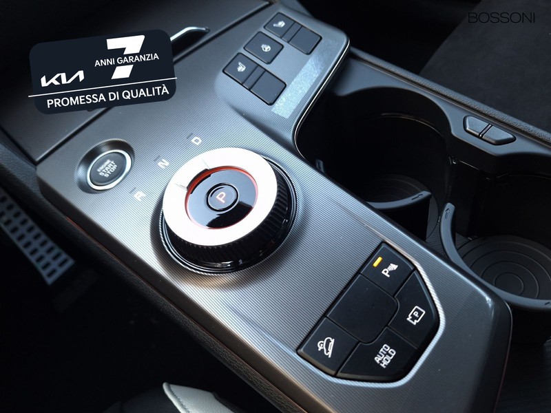 19 - Kia Sportage 1.6 t-gdi hev gt-line awd at6