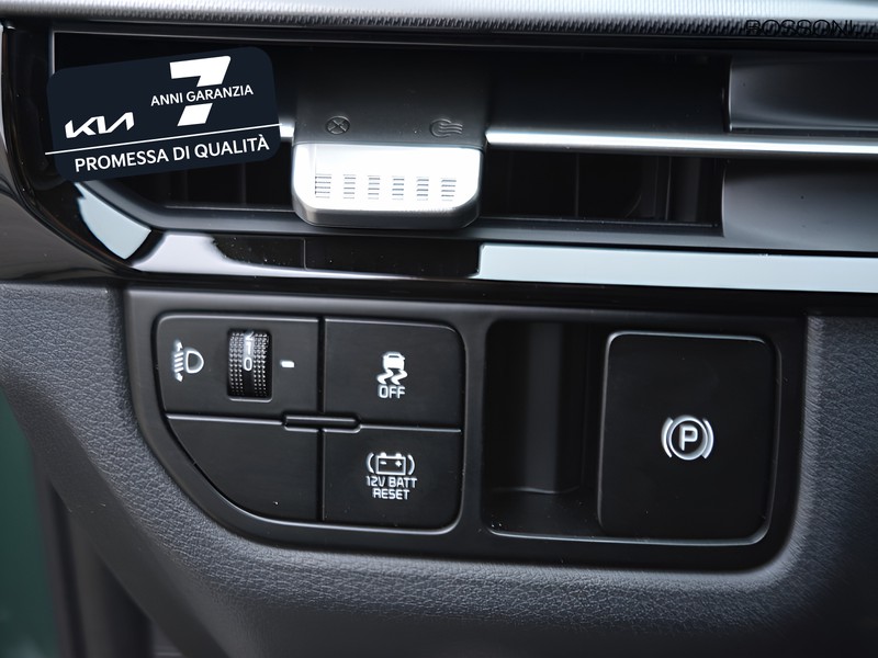 19 - Kia Sportage 1.6 t-gdi hev style 2wd at6