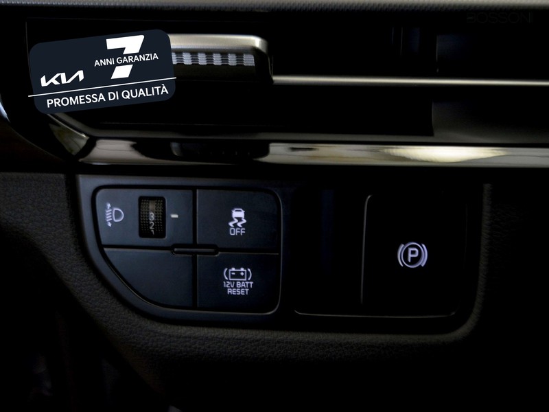 19 - Kia Sportage 1.6 t-gdi hev style 2wd at6