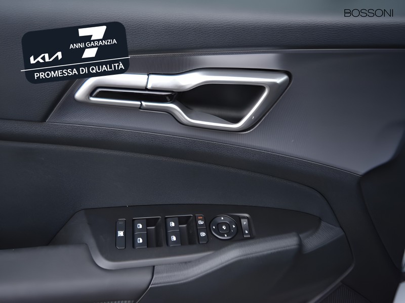 13 - Kia Sportage 1.6 t-gdi hev style 2wd at6