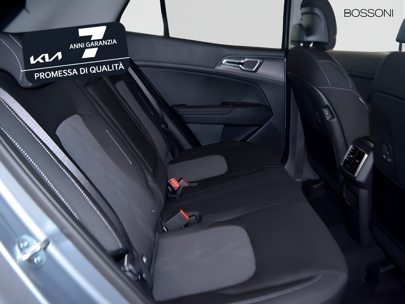 7 - Kia Sportage 1.6 t-gdi hev style 2wd at6