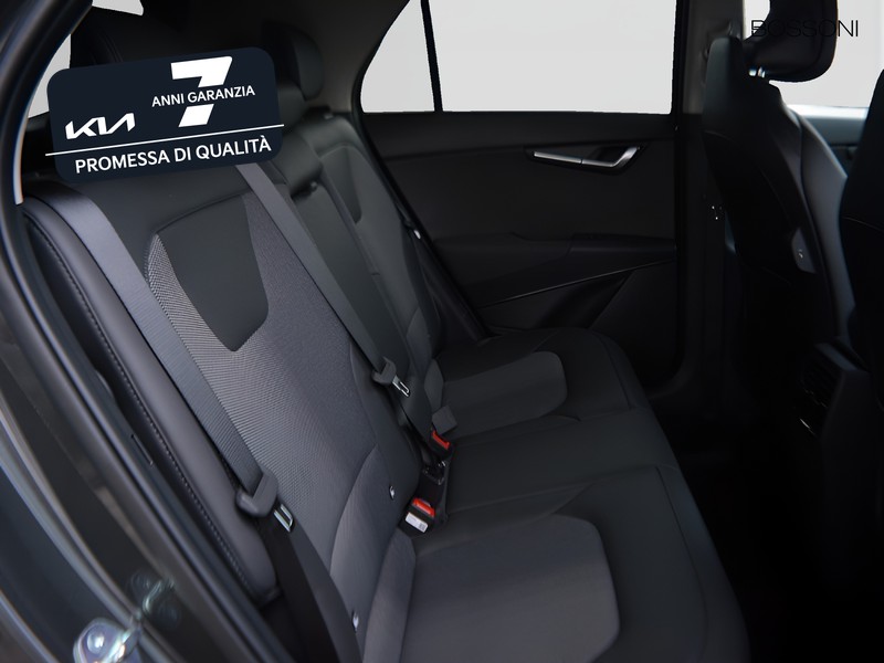 7 - Kia Niro 1.6 gdi hev tri-fuel 126cv style dct6