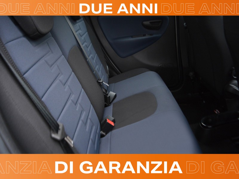 7 - Lancia Ypsilon 1.0 firefly hybrid 70cv platino s&s