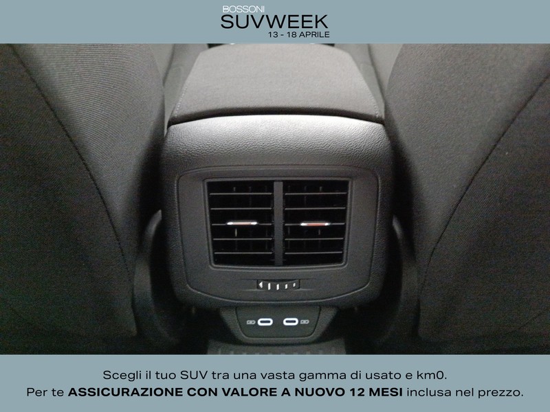 13 - Volkswagen T-Roc 2.0 tdi scr 150cv life dsg