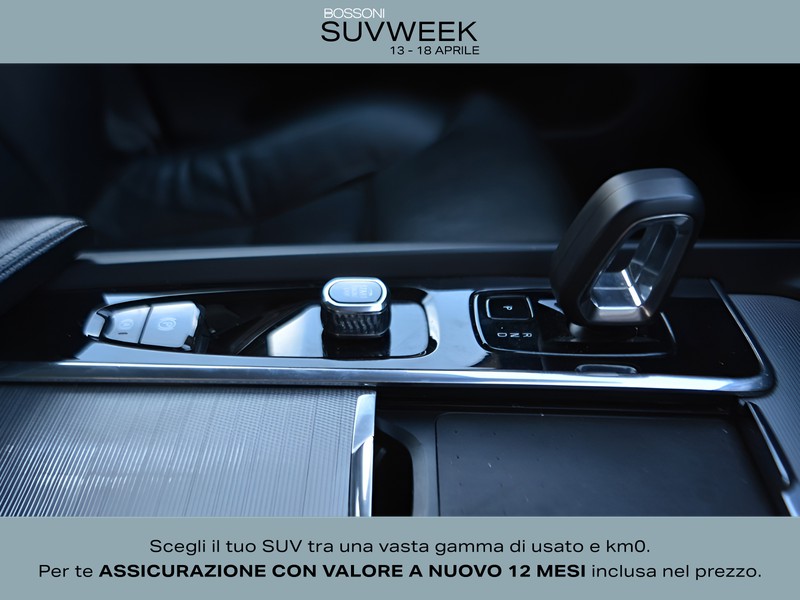 13 - Volvo XC60 2.0 b4 plus dark awd automatico