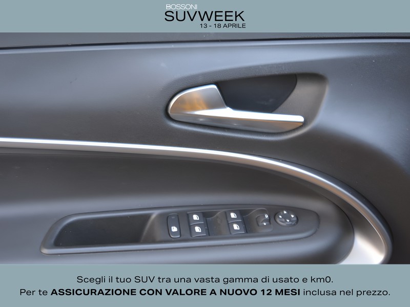 13 - Jeep Avenger 1.2 turbo 100cv altitude fwd