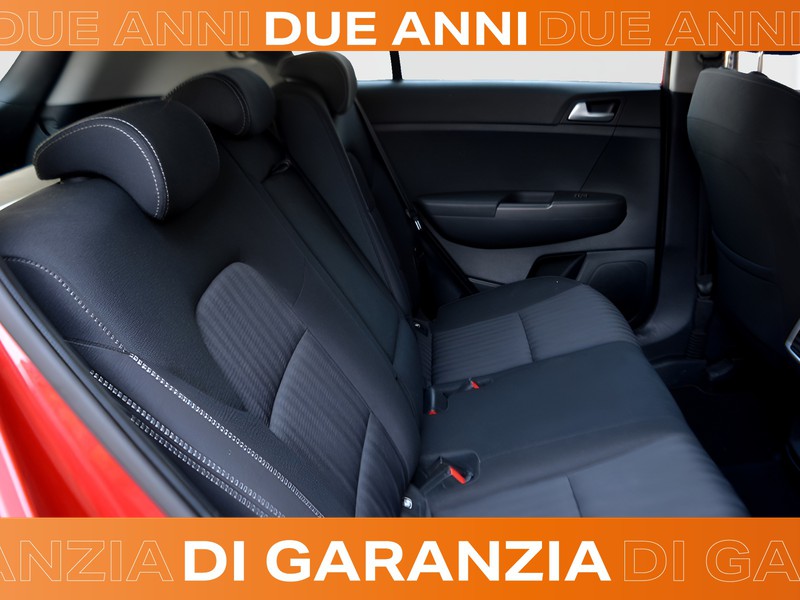 7 - Kia Sportage 1.6 ecogpl 126cv urban 2wd