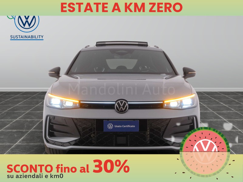 49 - Volkswagen Passat 1.5 etsi act 150cv r-line