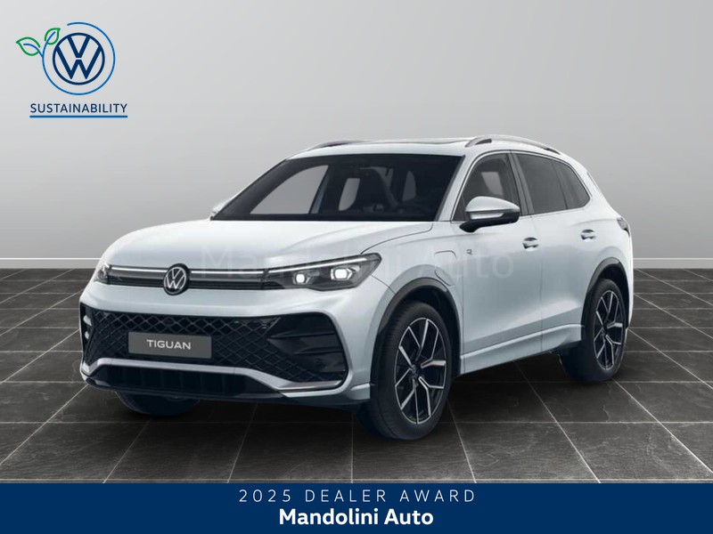 1 - Volkswagen Tiguan 1.5 tsi ehybrid 204cv r-line plus dsg