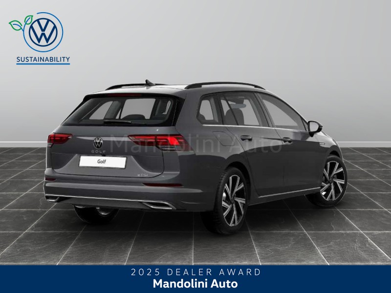 7 - Volkswagen Golf variant 1.5 etsi evo act 130cv style dsg