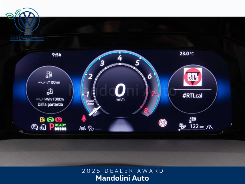 19 - Volkswagen Golf 1.5 tsi ehybrid 204cv edition plus dsg