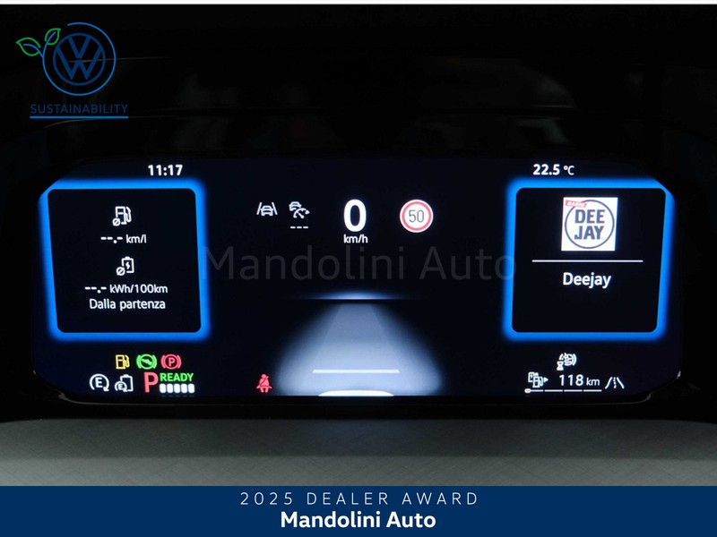 19 - Volkswagen Golf 1.5 tsi ehybrid 204cv edition plus dsg