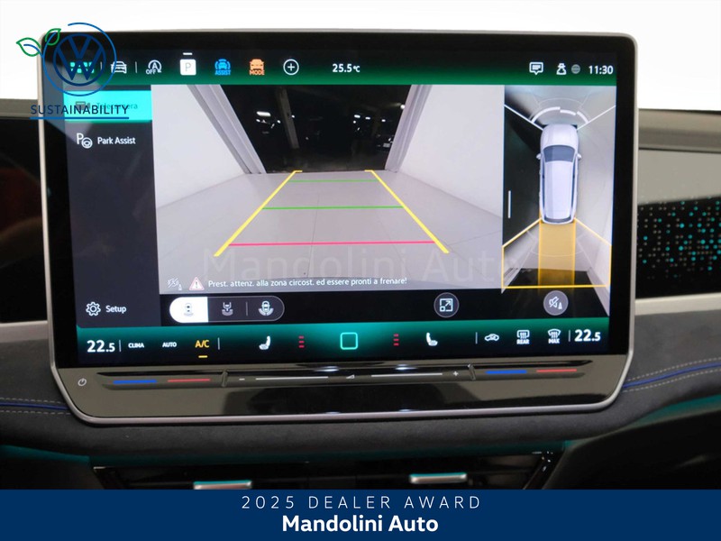 19 - Volkswagen Passat 1.5 etsi act 150cv r-line