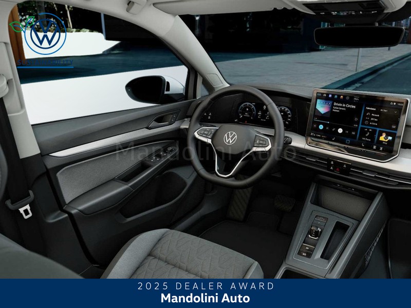 7 - Volkswagen Golf 1.5 etsi act 115cv edition plus dsg