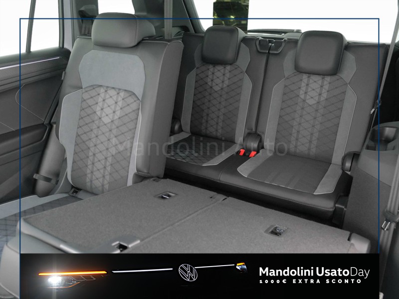 19 - Volkswagen Tiguan allspace 2.0 tdi scr 150cv r-line 4motion dsg 7p.ti