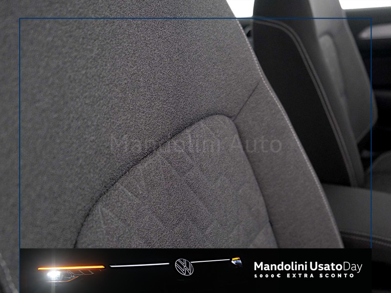 31 - Volkswagen Passat variant 2.0 tdi scr evo 150cv business dsg