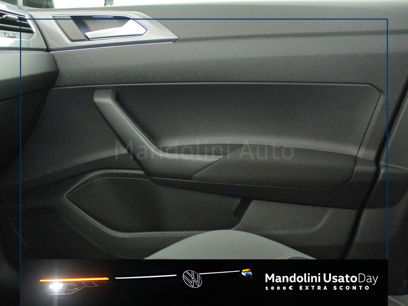 31 - Volkswagen Polo 1.0 tsi 95cv style