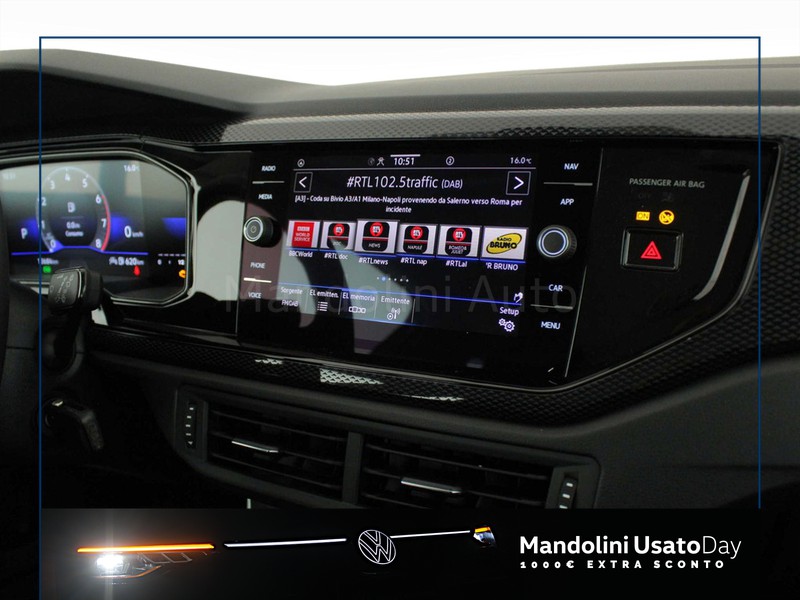 19 - Volkswagen Polo 1.0 tsi 95cv life