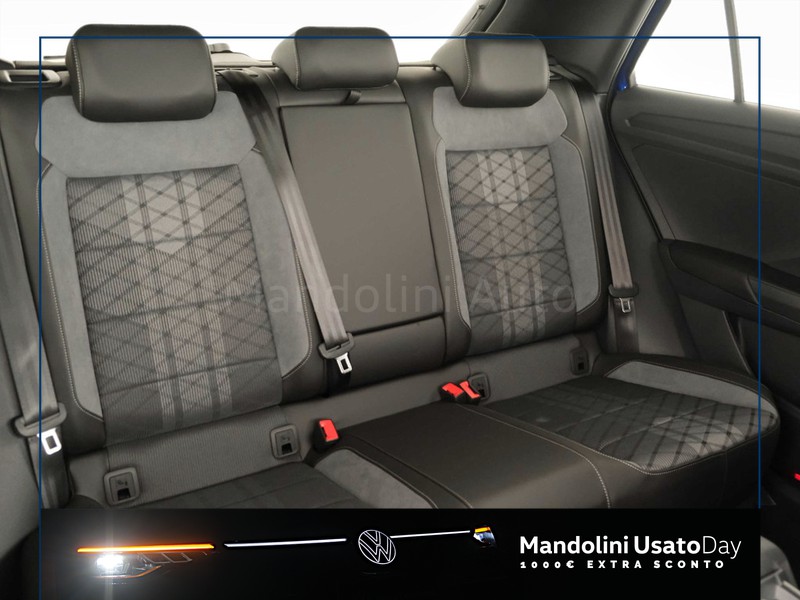 37 - Volkswagen T-Roc 1.0 tsi 115cv r line