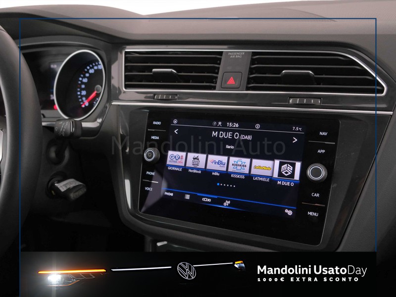 19 - Volkswagen Tiguan 2.0 tdi scr 150cv life dsg