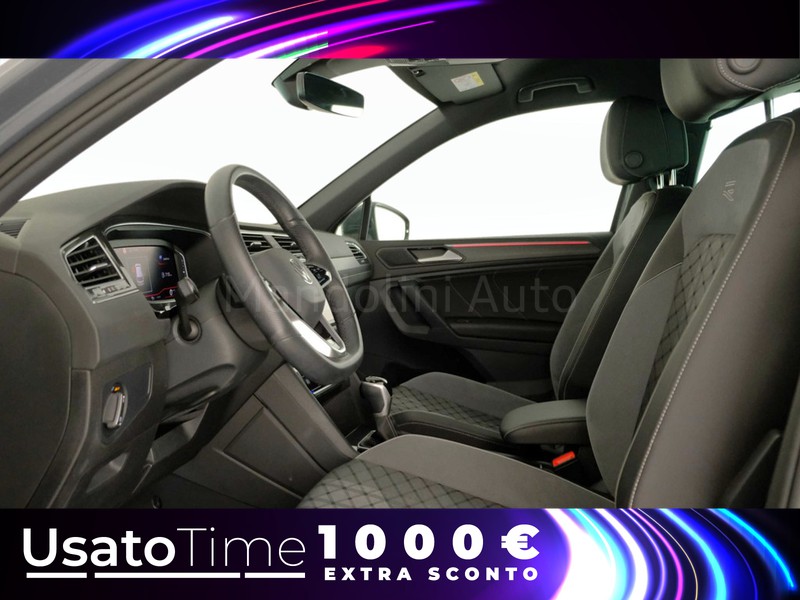 31 - Volkswagen Tiguan 2.0 tdi scr 150cv r-line dsg