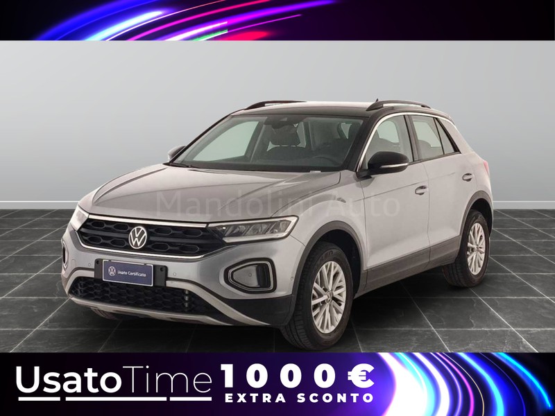 1 - Volkswagen T-Roc 1.5 tsi act life dsg